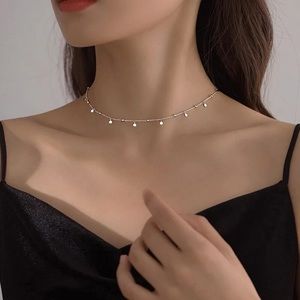 Silver round discs choker